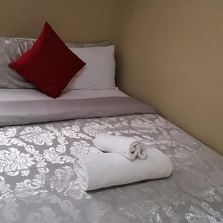 Royal Lodge Witbank Exterior foto